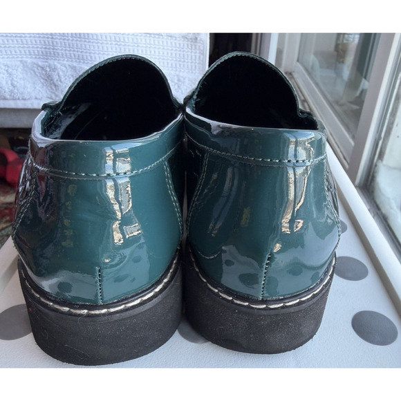Donald J Pliner Emerald green Women’s Croc embossed Leather Comfy Loafers Size 8 - Picture 3 of 13